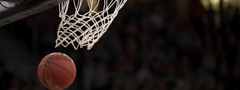 TK体育NBA篮球比赛高清直播画面，显示激烈比赛瞬间